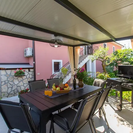 Appartement Edi Blue Funtana